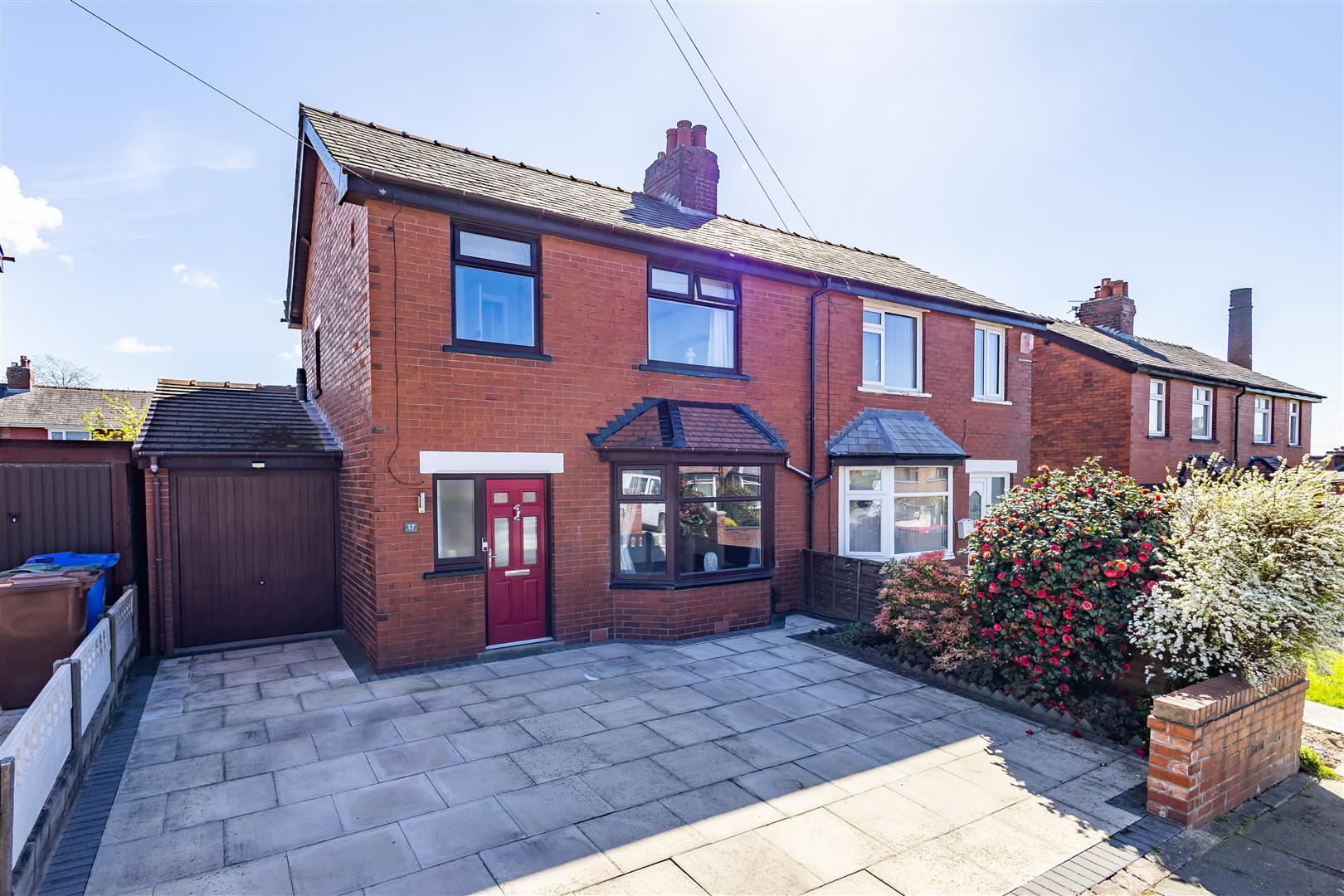 3 bed property in Canterbury Street, Chorley